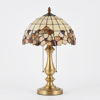 Vintage Table Lamp — Studio - Clean | Generated by Modelize