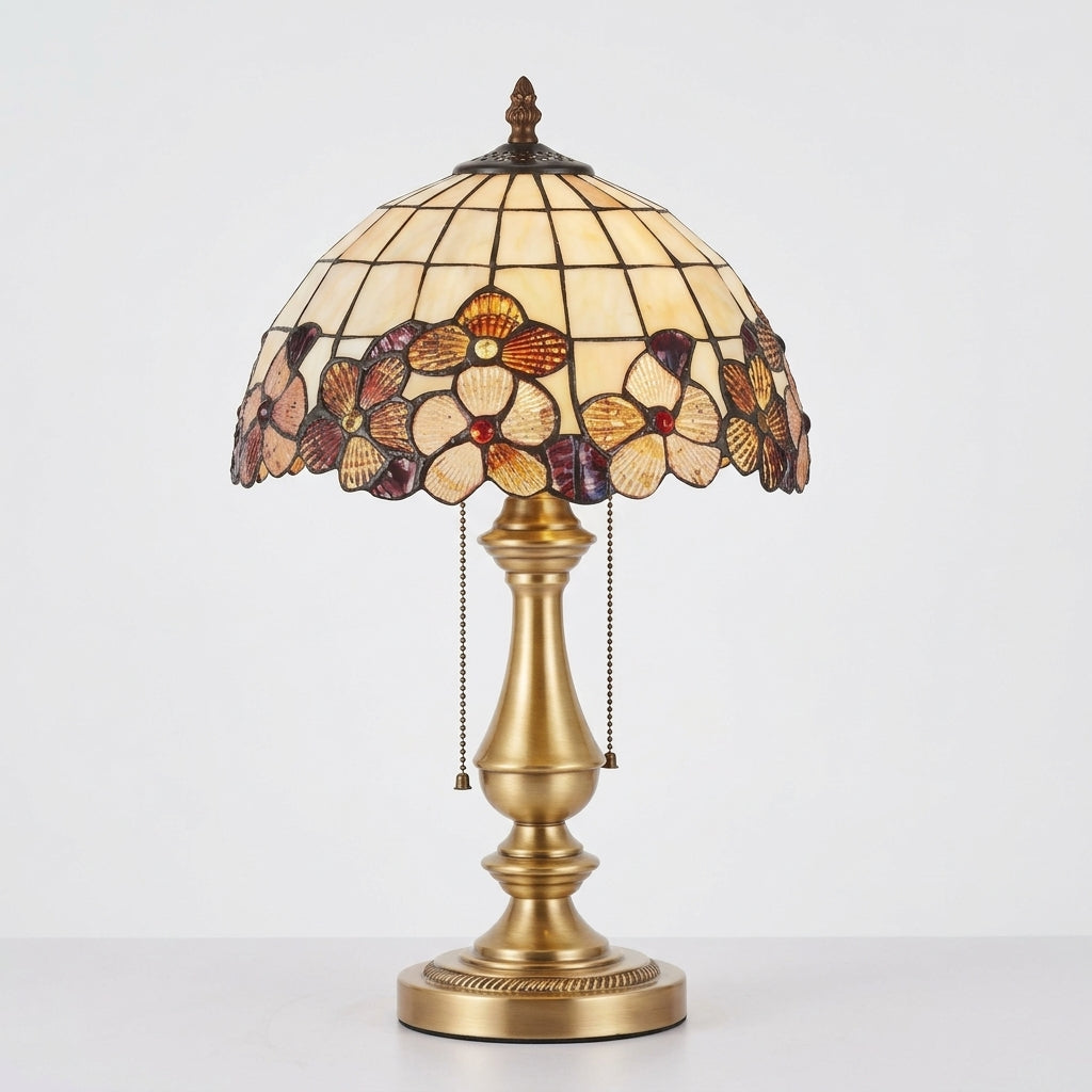 Vintage Table Lamp — Studio - Gradient | Generated by Modelize