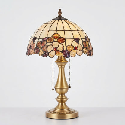 Vintage Table Lamp — Studio - Gradient | Generated by Modelize
