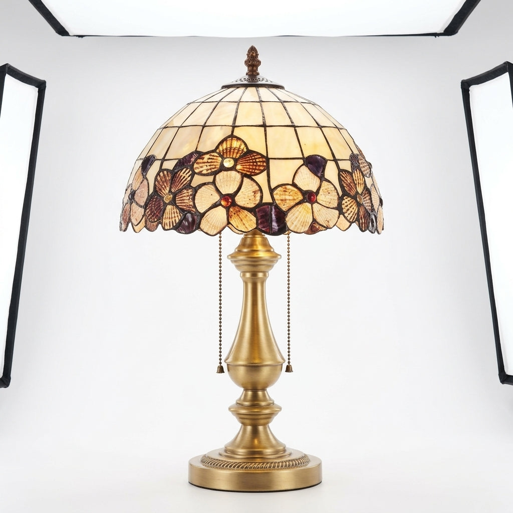 Vintage Table Lamp — Studio - Clean | Generated by Modelize