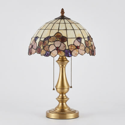 Vintage Table Lamp — Studio - Clean | Generated by Modelize